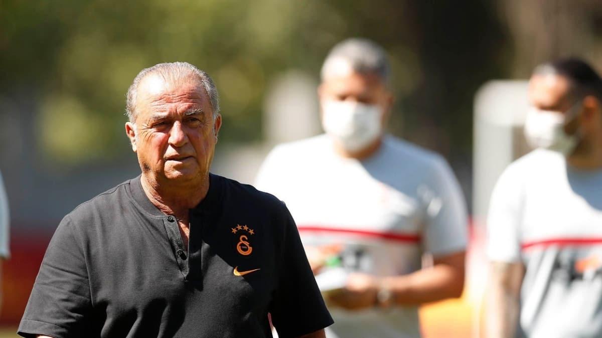 Galatasaray'da Fatih Terim'in transferini istedii isimler bir bir elden kayor
