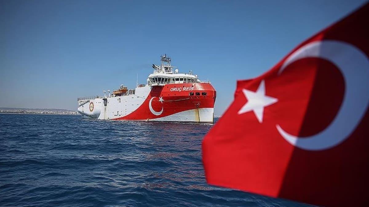 Doğu Akdeniz'de araştırma çalışmaları yürüten Oruç Reis gemisi için Navtex süresi uzatıldı!