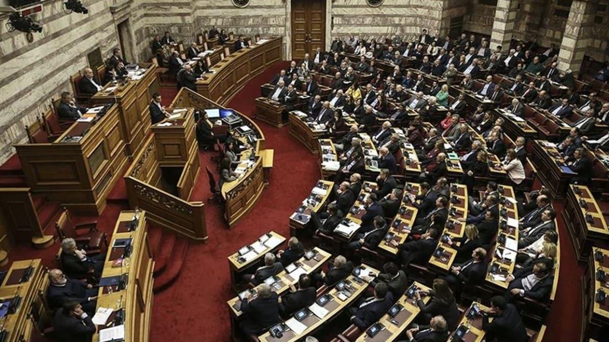 Yunanistan Parlamentosu, talya ile imzalanan deniz yetki anlamasn onaylad