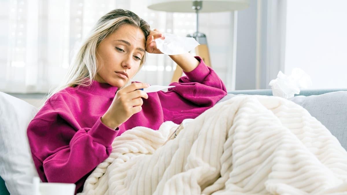 Uzmanlar uyard: Griple korona belirtileri karmasn