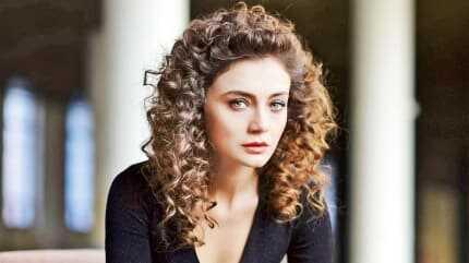 'G�zellik kal�plara sokulmamal�'