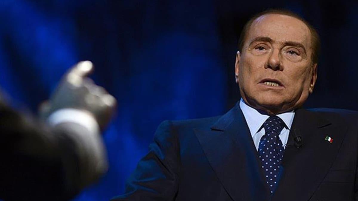 Eski talya Babakan Berlusconi koronavirse yakaland