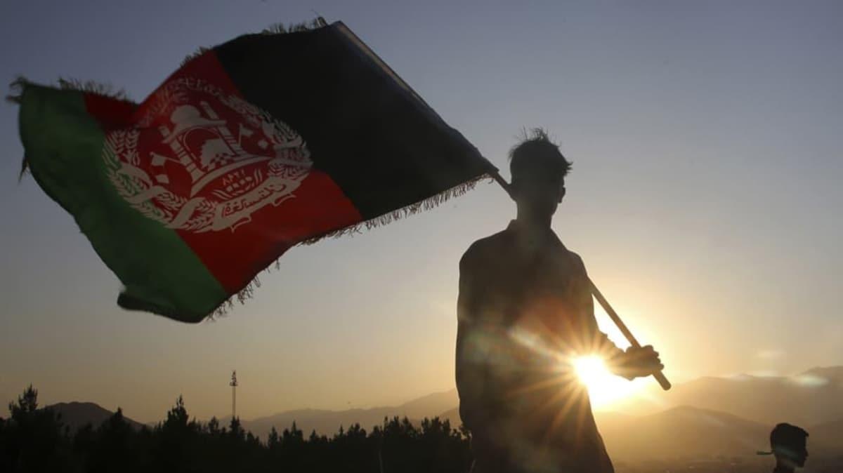 Afganistan hkmeti sava sonlandrmak iin Taliban ile masaya oturacak
