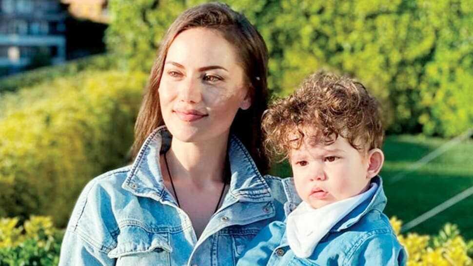 Fahriye Evcen'den iddialara yanıt! 'Karan reklam yıldızı olmayacak'