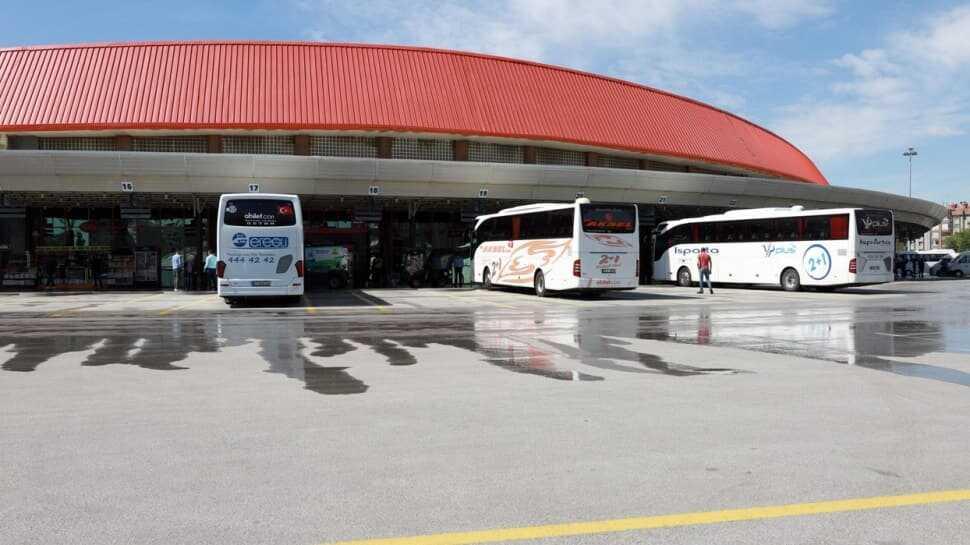 Karantinada olması gerekirken bilet almaya giden vatandaş, HES kodu sayesinde yakalandı