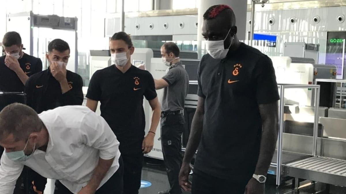 Galatasaray, Nefti ma iin Bak'ye gitti