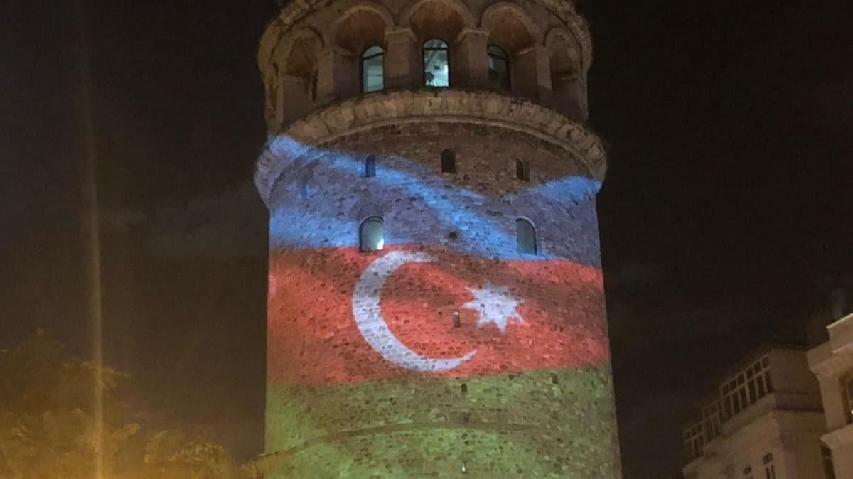 Azerbaycan Bayra Galata Kulesi'ne yanstld