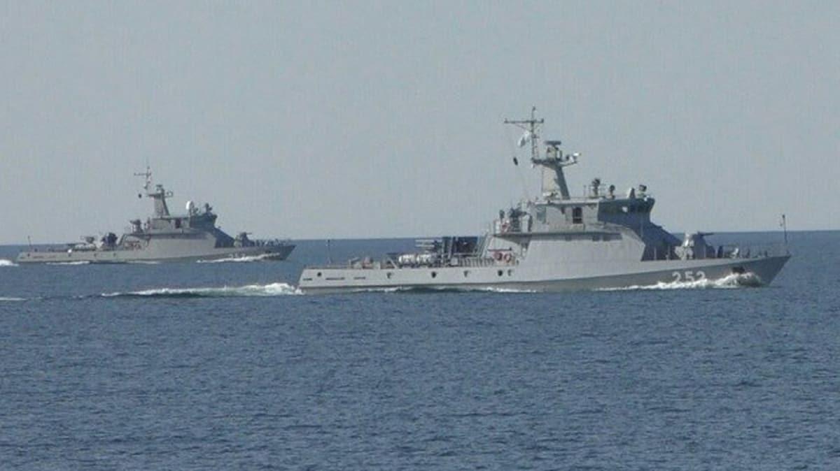 Kazakistan Deniz Kuvvetleri'nden Hazar Denizi'nde tatbikat