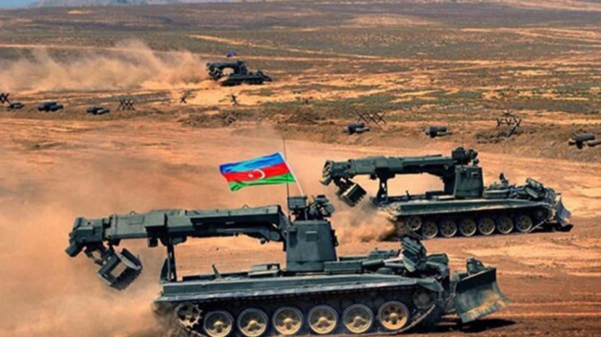 Azerbaycan Savunma Bakanl aklad! te igalden kurtarlan yerler...