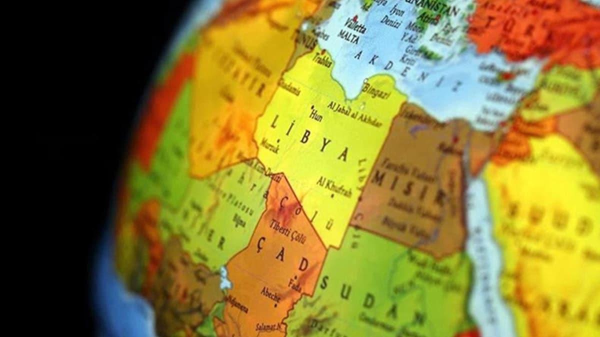 Libya ordusuna ait Cenzur blgesindeki mhimmat deposunda patlama meydana geldi