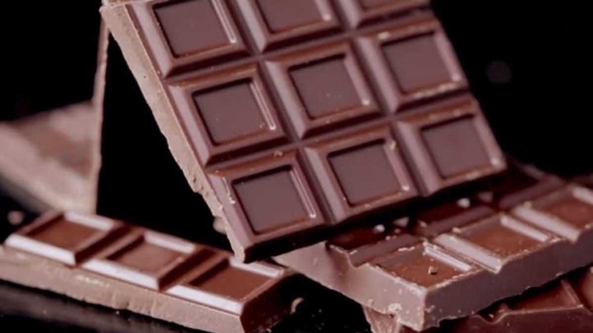 Kuvertür çikolata nasıl saklanmalı? Kuvertür çikolata nedir, ne demek?