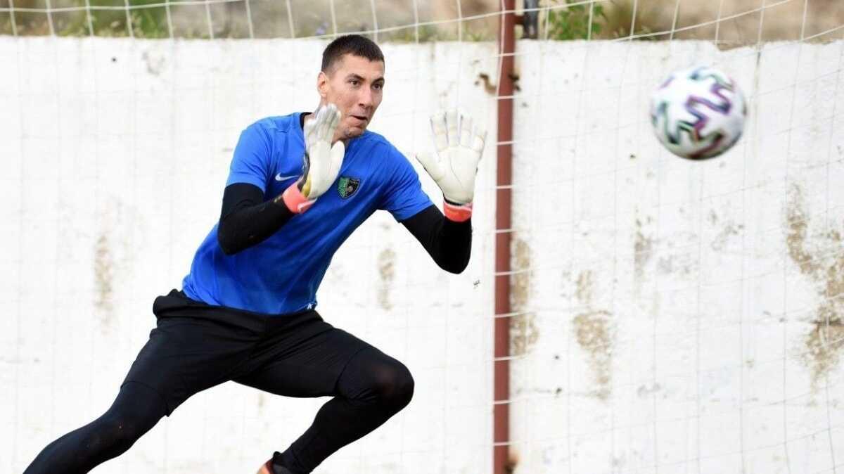 Denizlispor'un yeni kalecisi Costel Pantilimon, performansyla gven verdi