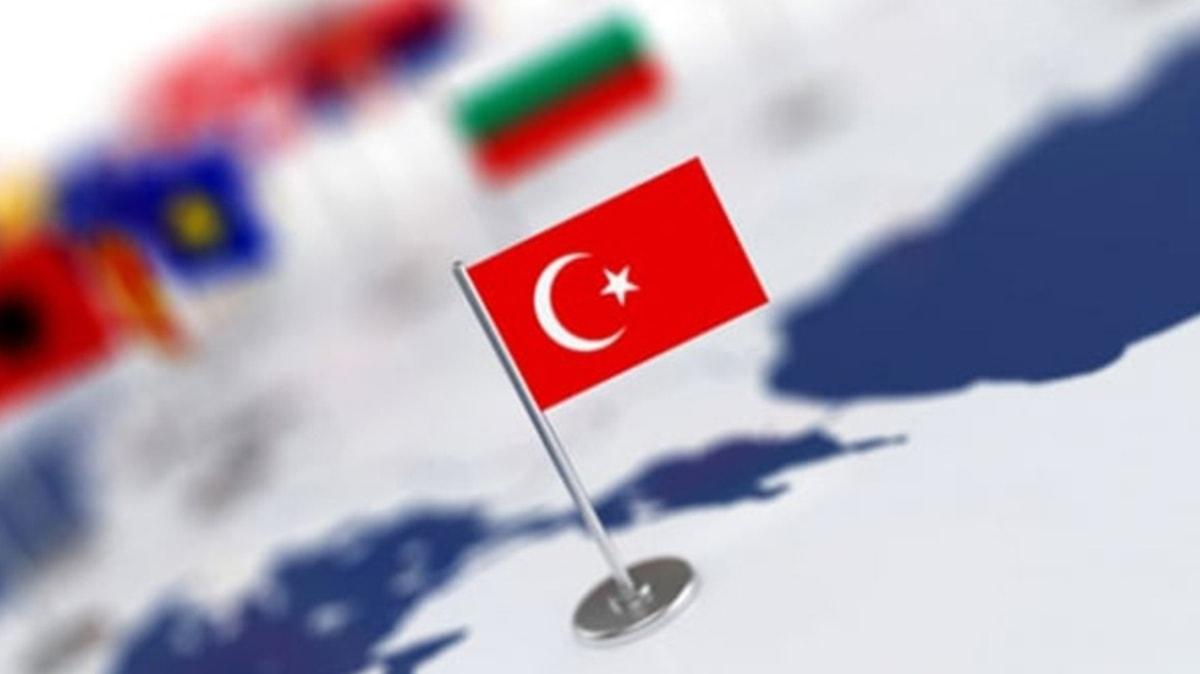 Avrupal diplomatlar itiraf etti: "Havu-sopa politikas ie yaramad, Trkiye meydan okuyor"