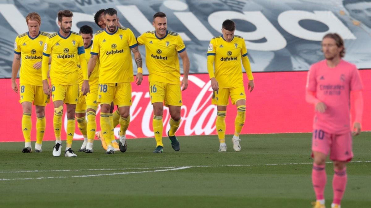 Real Madrid'e 15 ma sonra Cadiz darbesi