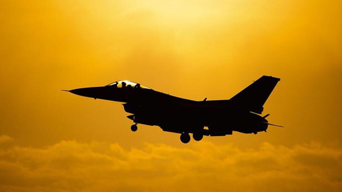 ABD'den Bulgaristan'a ikinci el F-16 hibesi