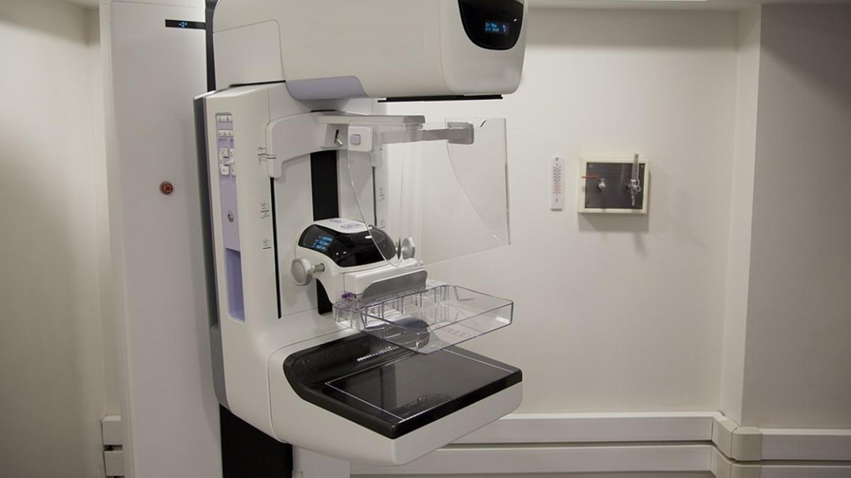 Radyasyon korkusu ile mamografi ihmal edilmemeli