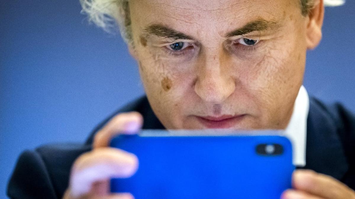 Wilders'n Bakan Erdoan' hedef alan irkin paylamna AK Parti Szcs elik'ten sert tepki: Ahlaksz