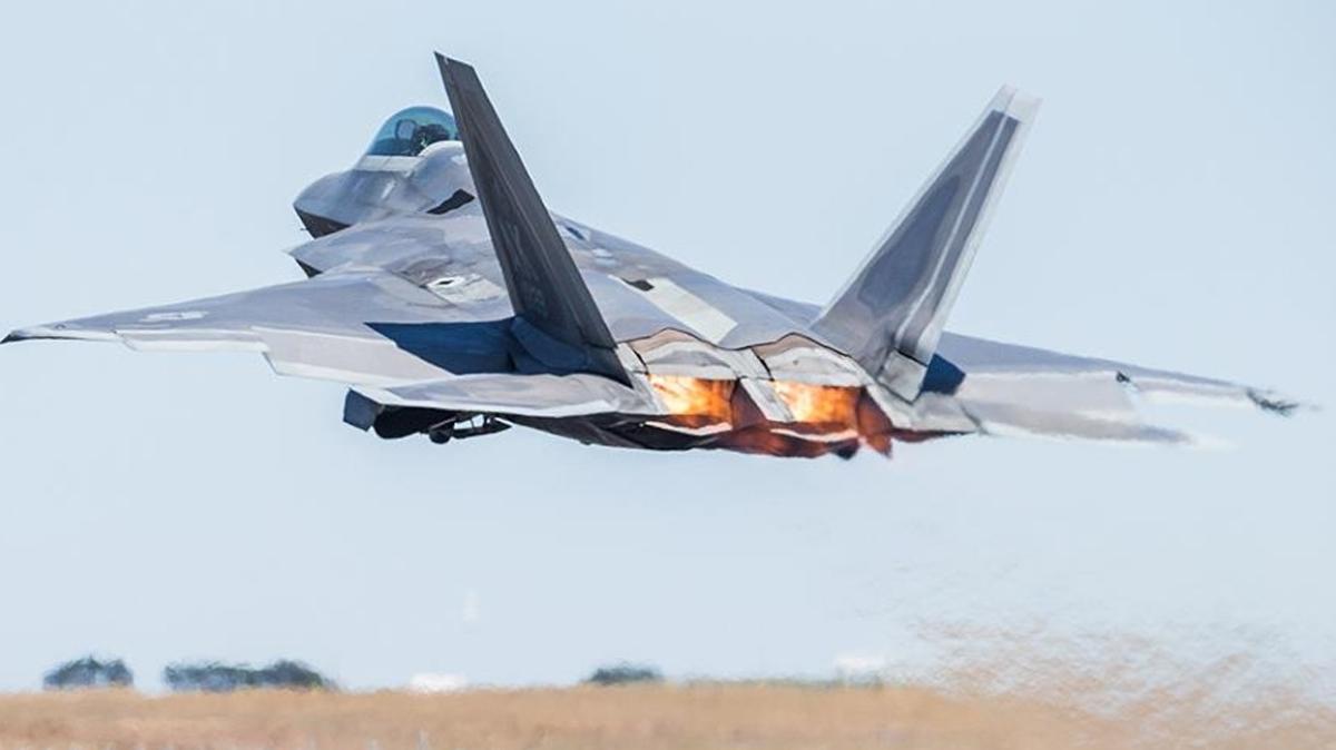 BAE'ye F-35 satna yeil k yakmt... srail bu kez de ABD'den F-22 sava ua talep etti