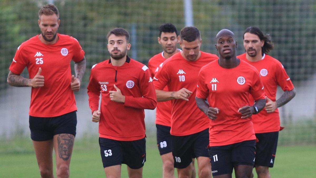 Antalyaspor 8 eksikle Fenerbahe mana hazrlanyor