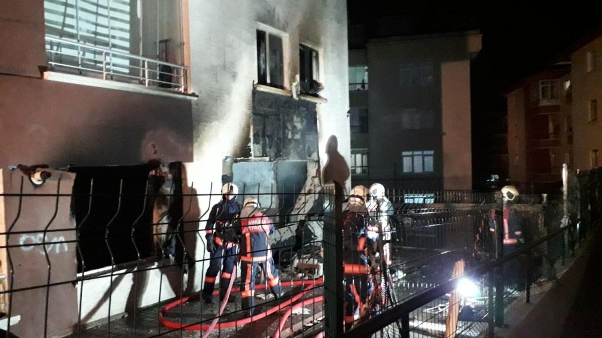 Ankara'nn Mamak ilesinde bir binada doalgaz patlamas meydana geldi