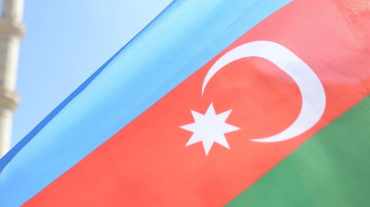 Azerbaycan Savunma Bakanl: Ermenistan Terter blgesine BM-21 Grad' roketatar ve obslerle saldrd