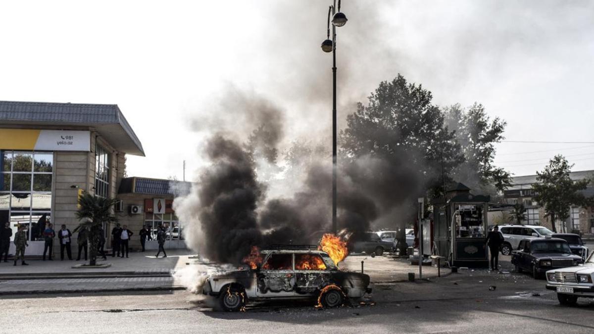 galci Ermenistan Berde ehir merkezini vurdu: 21 l, 70 yaral