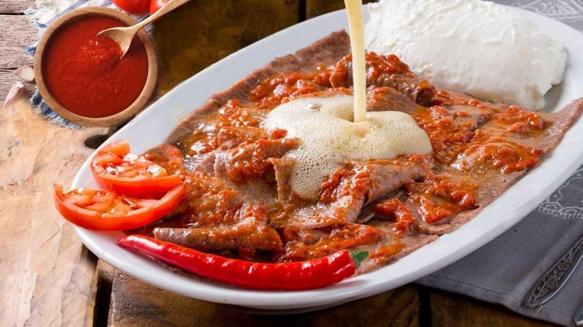 En kolay İskender sosu tarifi