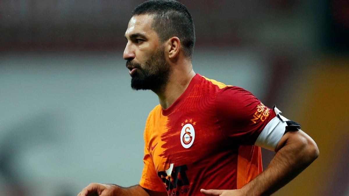 Galatasaray'da kaptanlk 6 kez el deitirdi