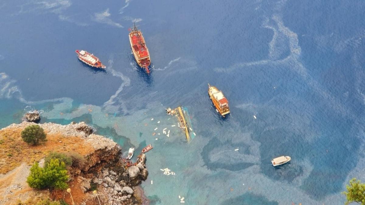 Alanya'da tur teknesi battı: 1 turist öldü