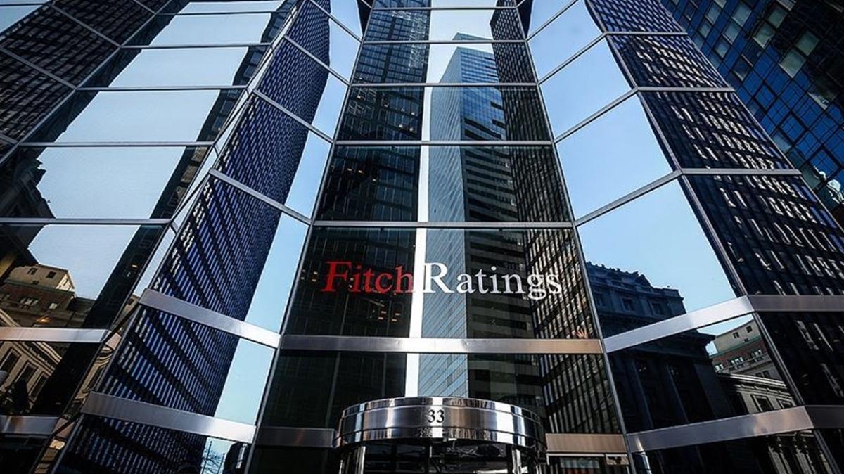 Fitch Ratings aklad: Avrupa'daki ift dipli resesyon kresel toparlanma zerinde bask oluturuyor