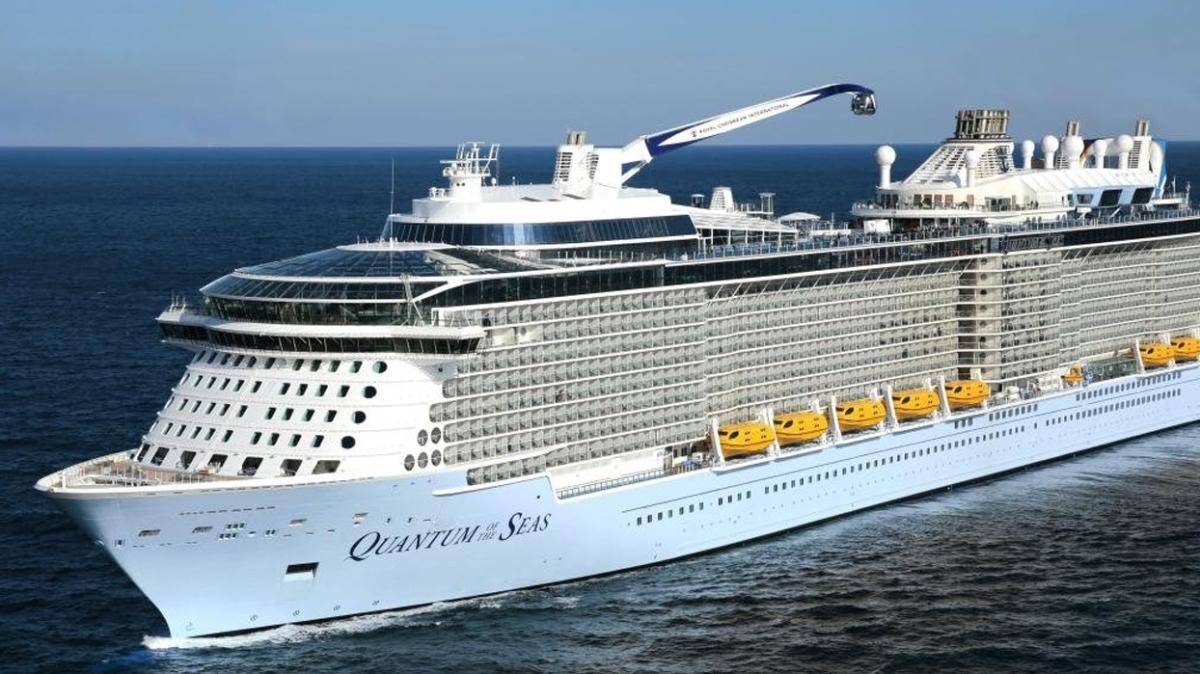 Singapur, cruise gemileriyle seyahati canl tutmak iin "hibir yere gitmeyen" yolcu gemisi hizmetini balatt