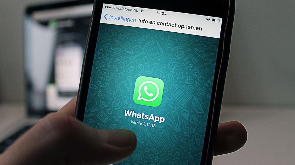 SnapChat'ten sonra WhatsApp'a da kaybolan mesaj zellii geldi