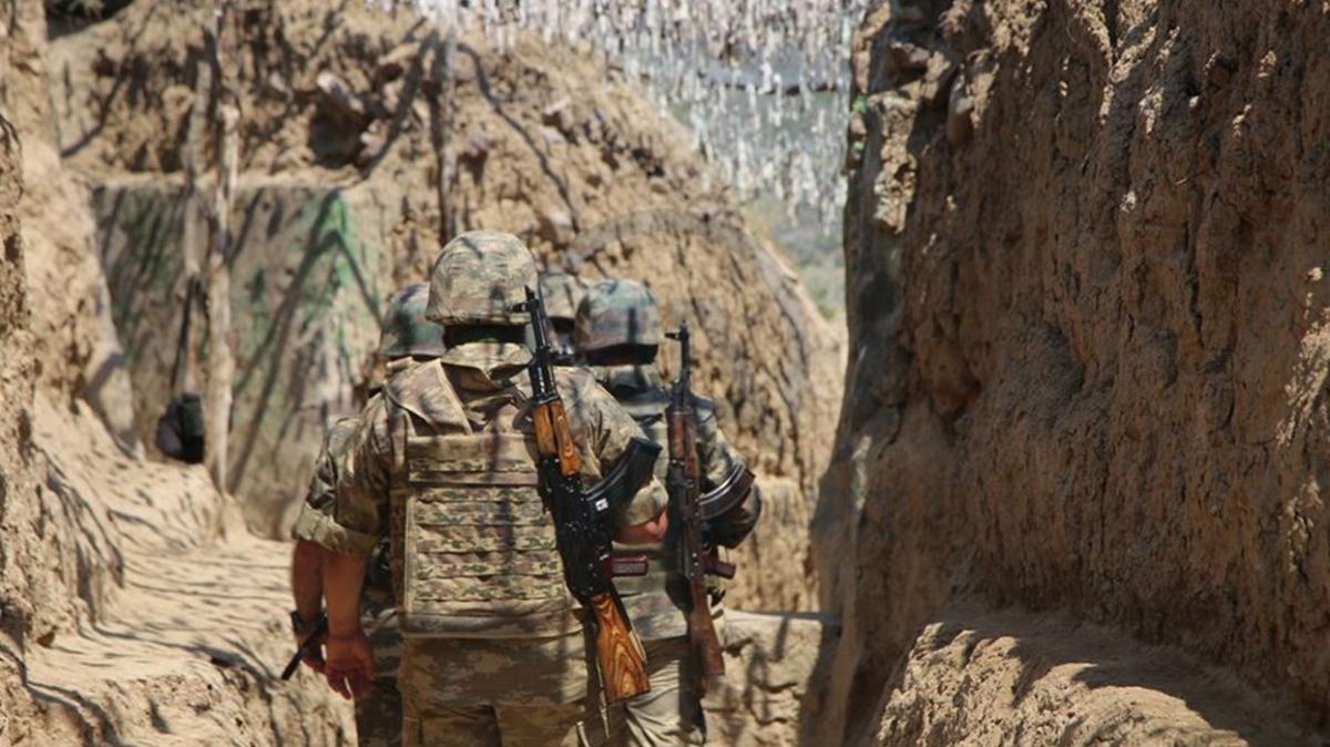Azerbaycan Savunma Bakanl: 'Ermenistan snrda atekesi ihlal etti'