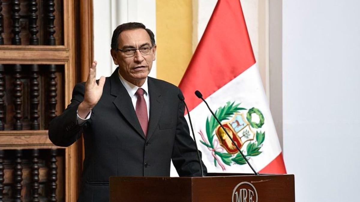 Peru Kongresi'nde Vizcarra karar: Grevinden alnd