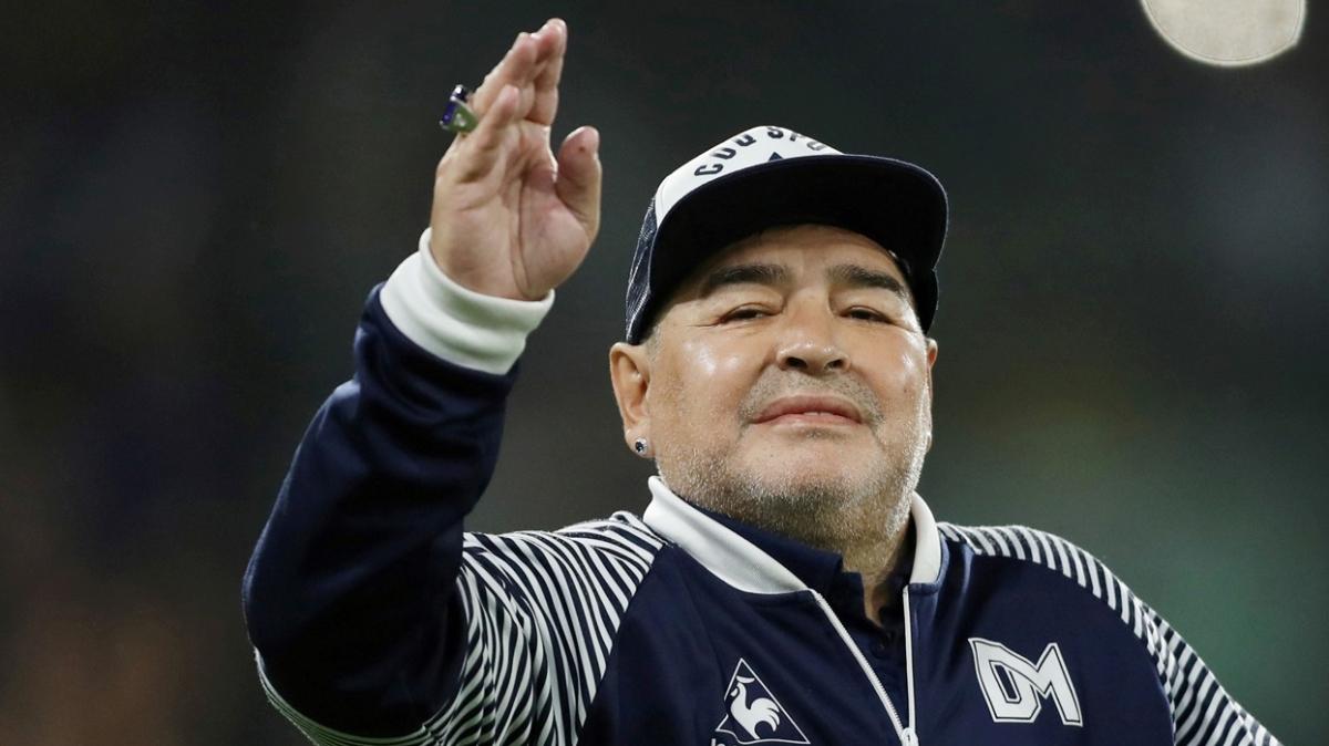 Diego Armando Maradona 8 gn sonra taburcu edildi
