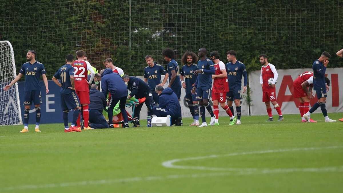Fenerbahe'de kaleci Harun Tekin'in elmack kemii krld