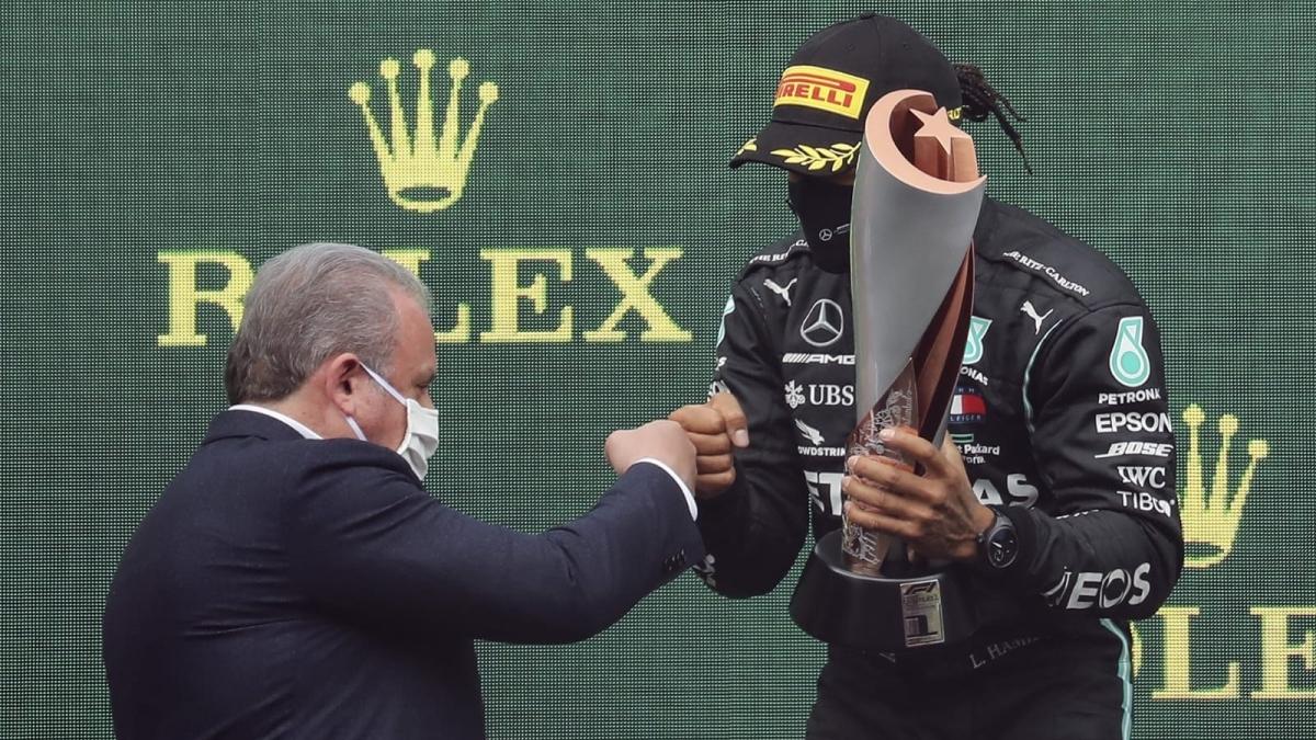 TBMM Bakan Mustafa entop'tan Lewis Hamilton'a tebrik: Pist ok iyiymi deil mi ampiyon"