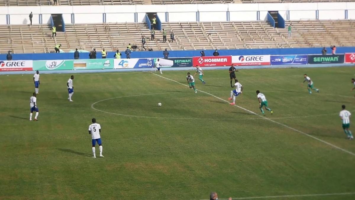 Libya'nn bakenti Trablus'ta futbol yeniden douyor