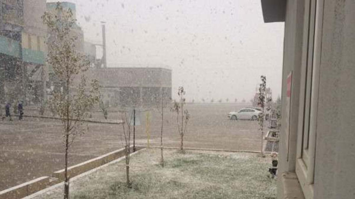 Ankara'da mevsimin ilk kar yad