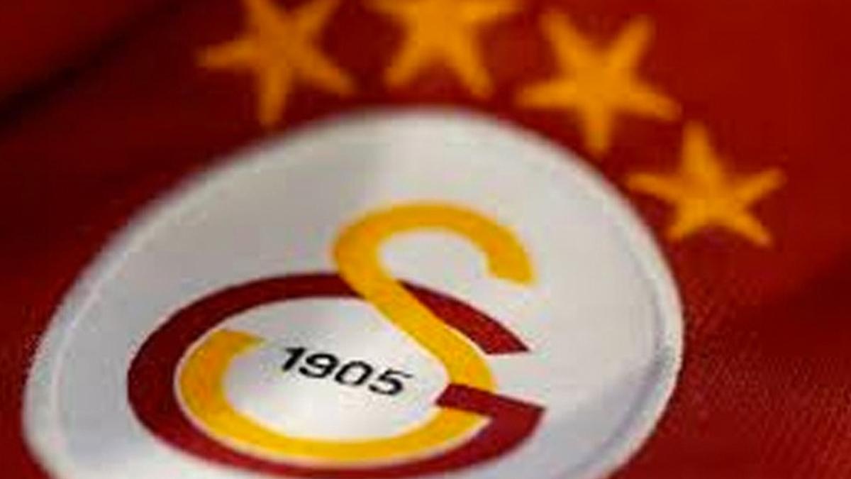 Galatasaray'da zorunlu deiiklik