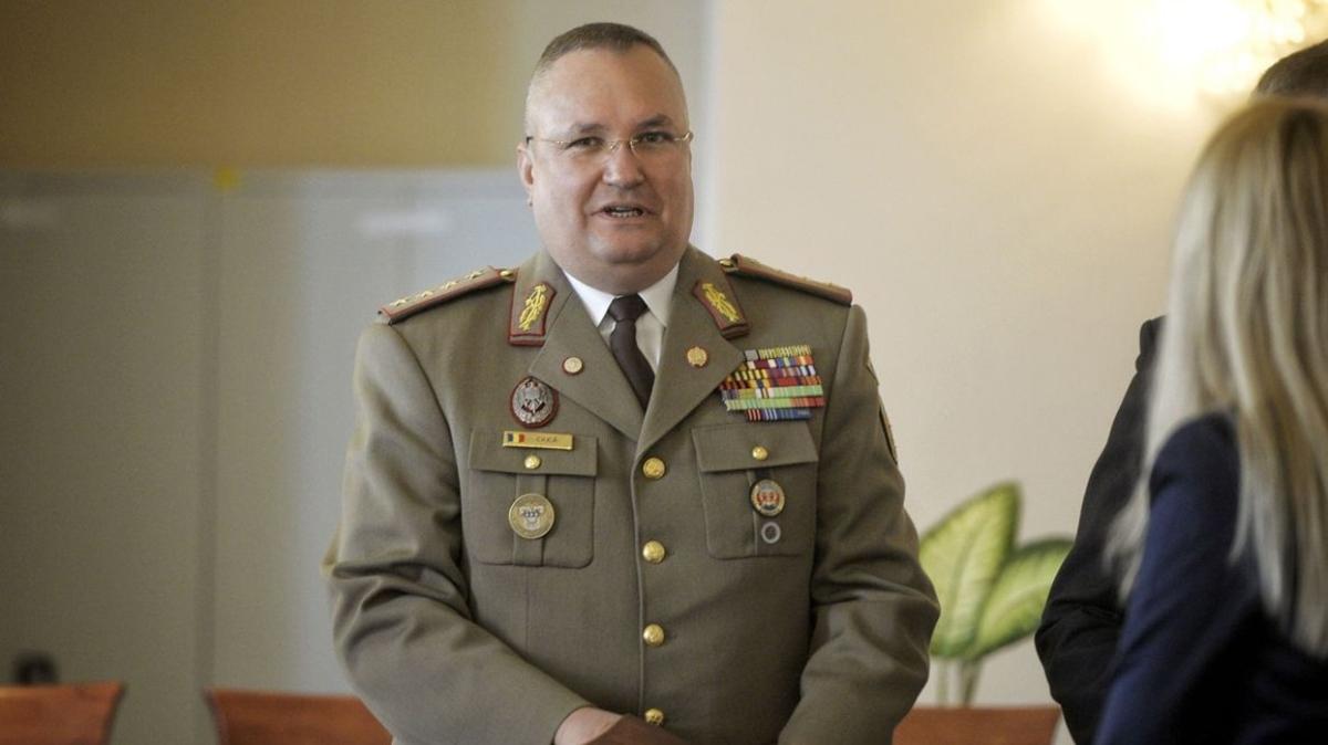 Romanya'da istifa eden Orban'ın yerine Milli Savunma Bakanı Ciuca başbakan olarak atandı