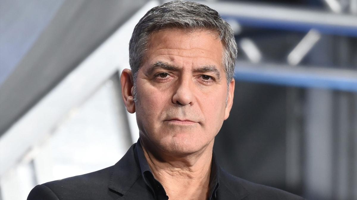 George Clooney yeni filmi iin 12 kilo verince hastanelik oldu!