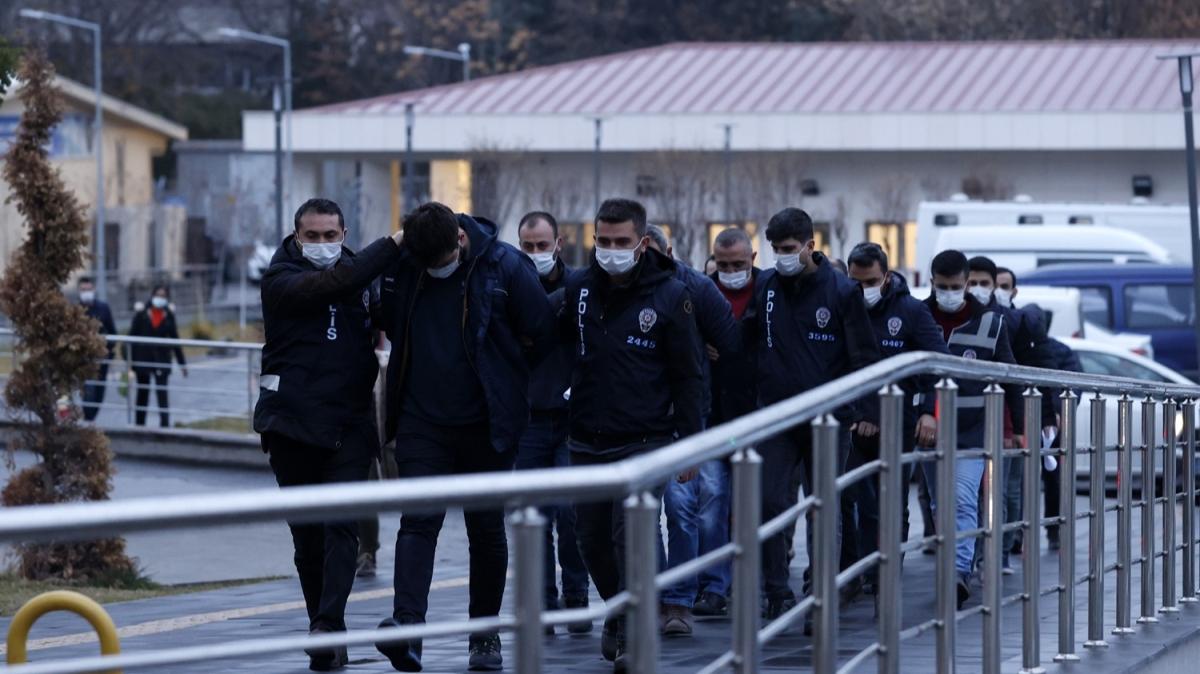 Ankara merkezli 10 ilde FET operasyonu: 29 kii yakaland