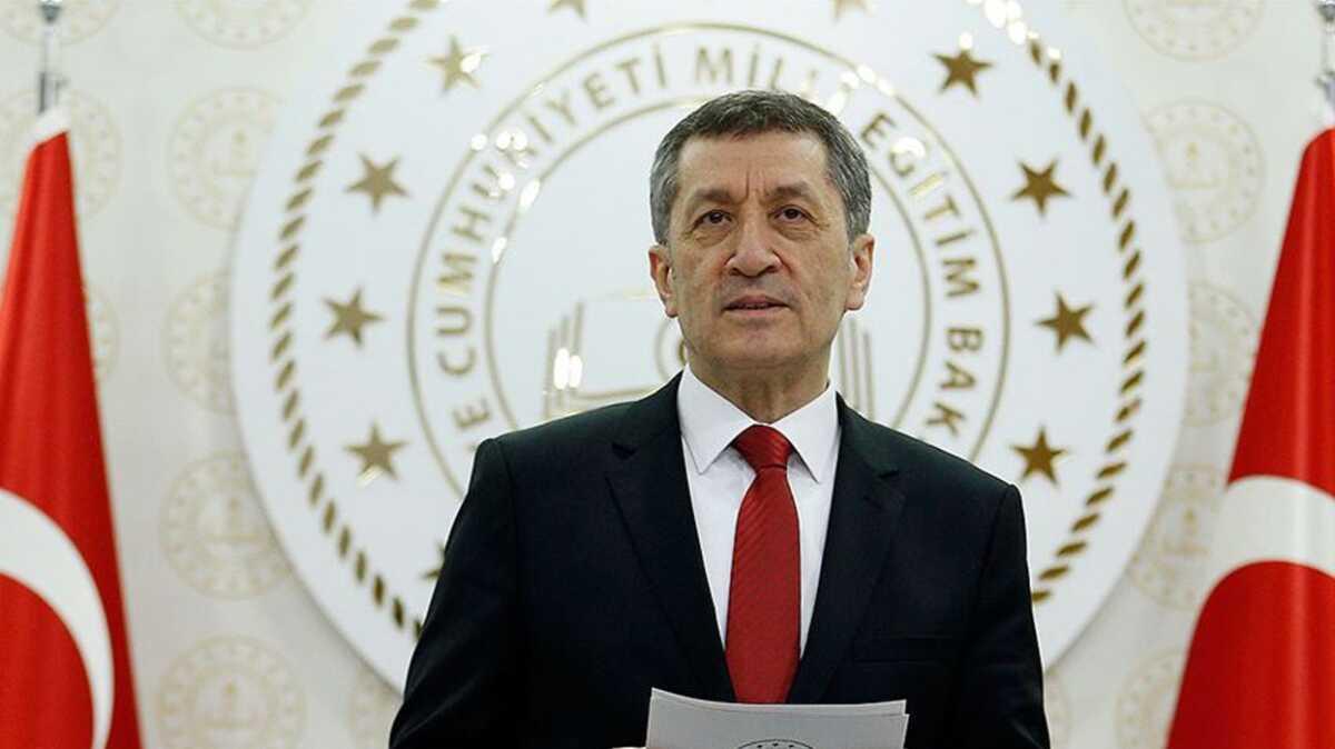 Milli Eitim Bakan Seluk'tan son dakika yz yze eitim aklamas: Kabine toplantsnda deerlendirilecek