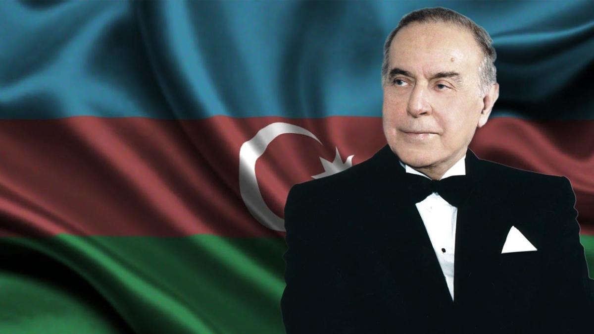 Haydar Aliyev vefatnn 17. ylnda anlyor: Siyasiler mesaj yaynlad