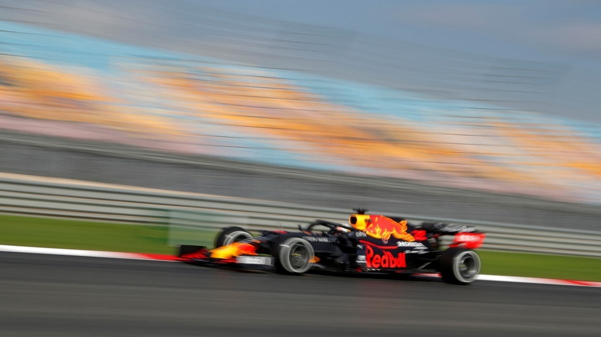 Formula 1'de sezonun son yarn Verstappen kazand