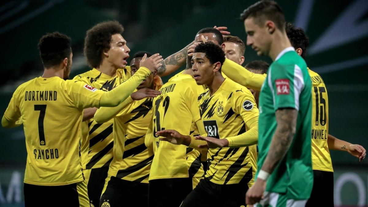 Edin Terzic yönetimindeki Borussia Dortmund, Werder Bremen'i 2-1'le geçti