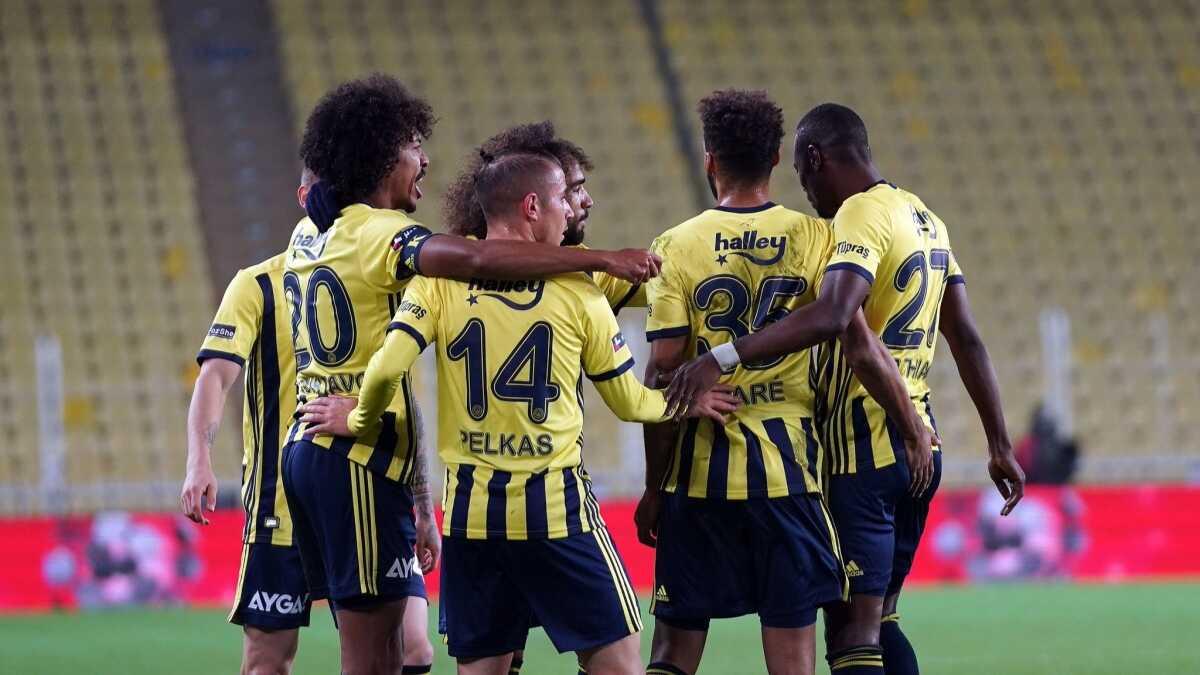Fenerbahe Karacabey'i eleyerek st tura adn yazdrd