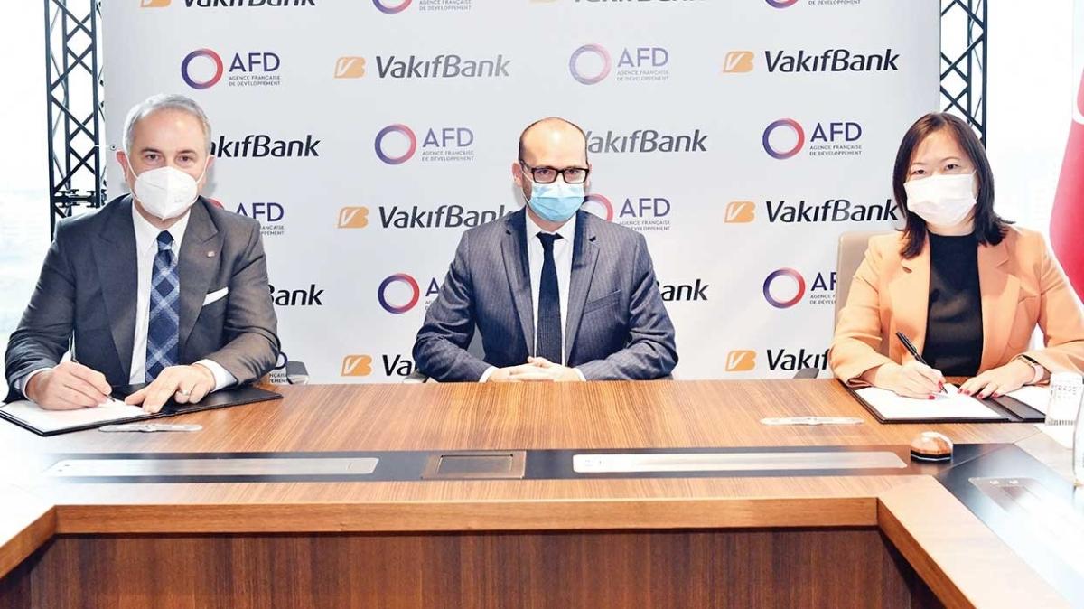 Fransa'dan VakfBank'a 200 milyon Euro kredi