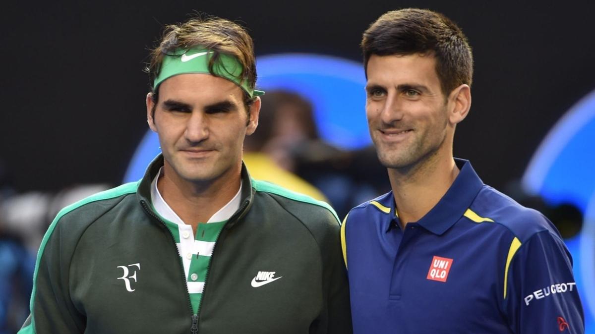 Novak Djokovic'in gz Roger Federer'in rekorunda